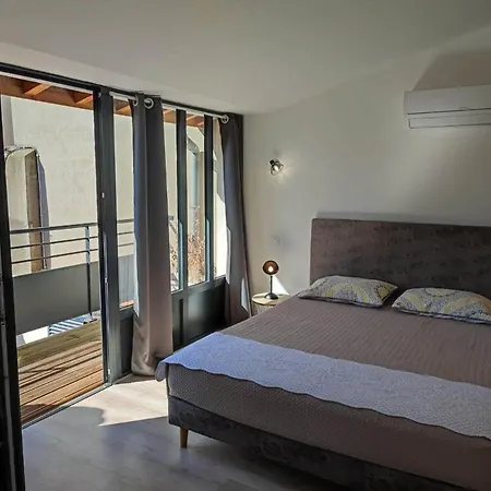 La Bastide De Gabin / Conciergeriedamecarcas 아파트